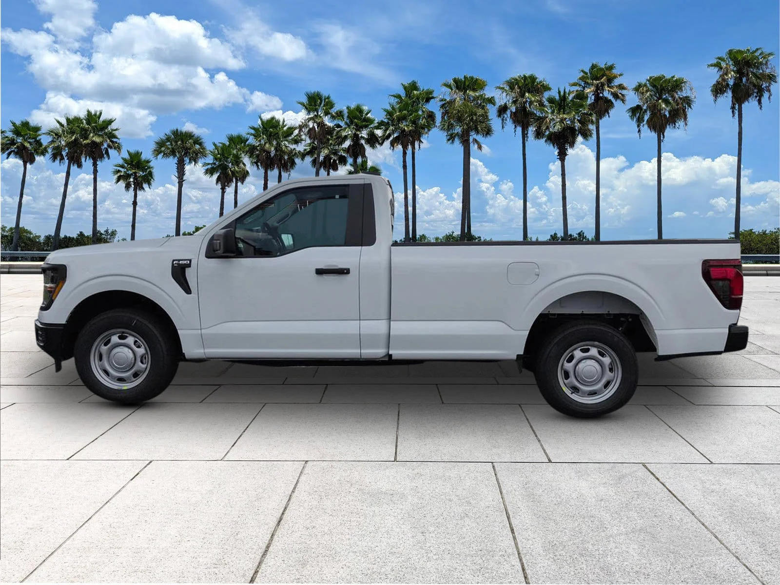 New 2026 Oxford White Ford XL image 7