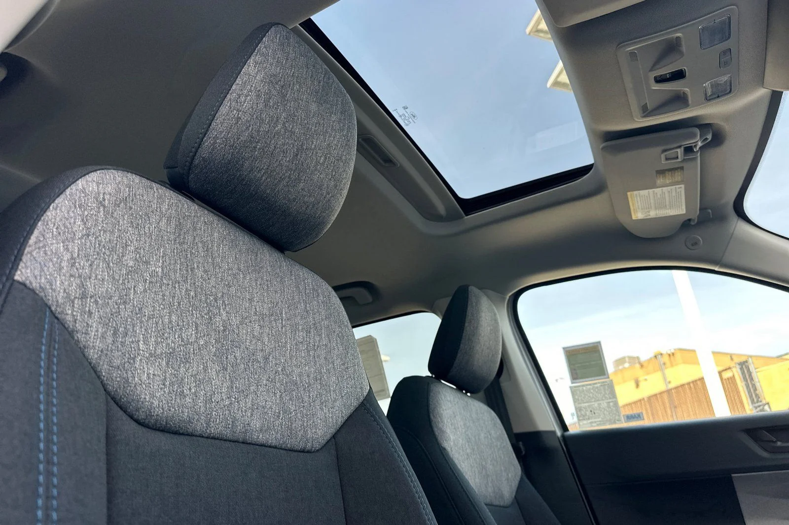 New 2026 Space White Metallic Ford XLT image 15