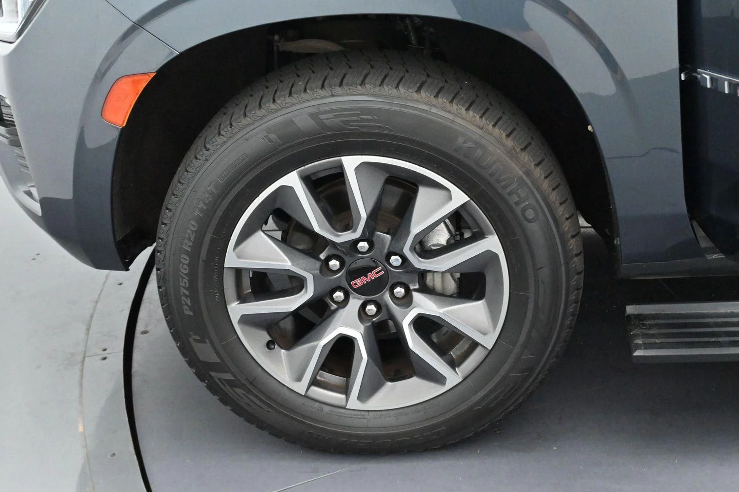 Used 2021 Dark Sky Metallic GMC AT4 image 44
