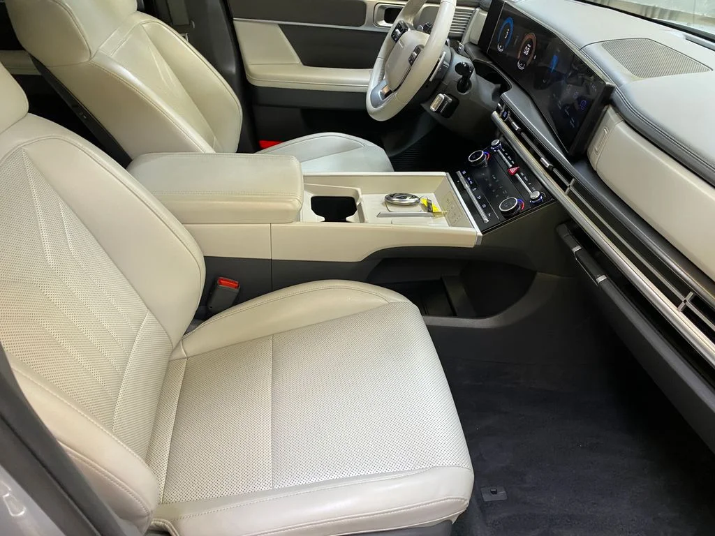 Used 2026 Silver Hyundai SEL image 25