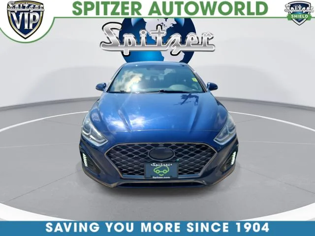 Used 2018 Blue Hyundai Sport image 3