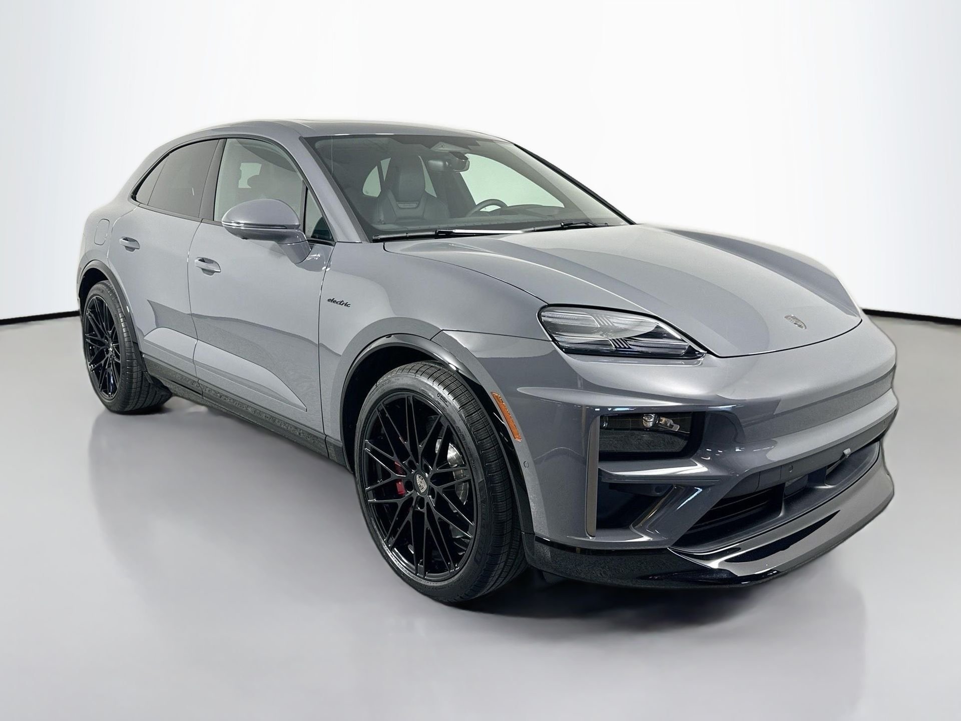 Used 2025 Gray Porsche Turbo image 9