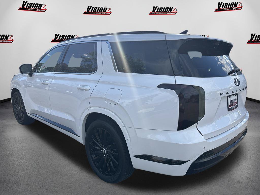 Used 2025 White Hyundai Calligraphy Night Edition image 9