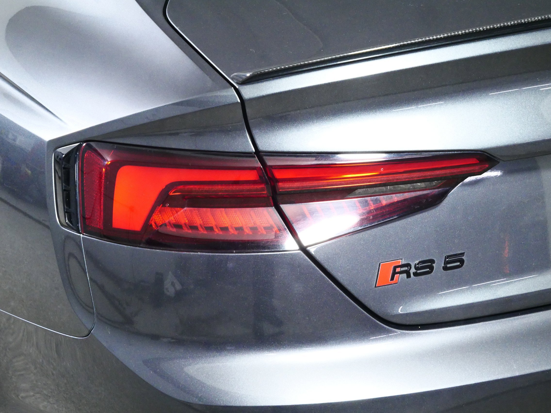 Used 2019 Daytona Gray Pearl Effect Audi Sedan 2.9 QTRO image 17