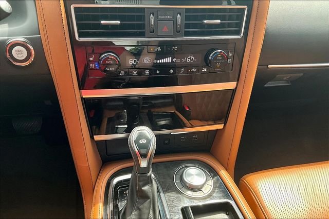 Used 2024 Black INFINITI Sensory image 31