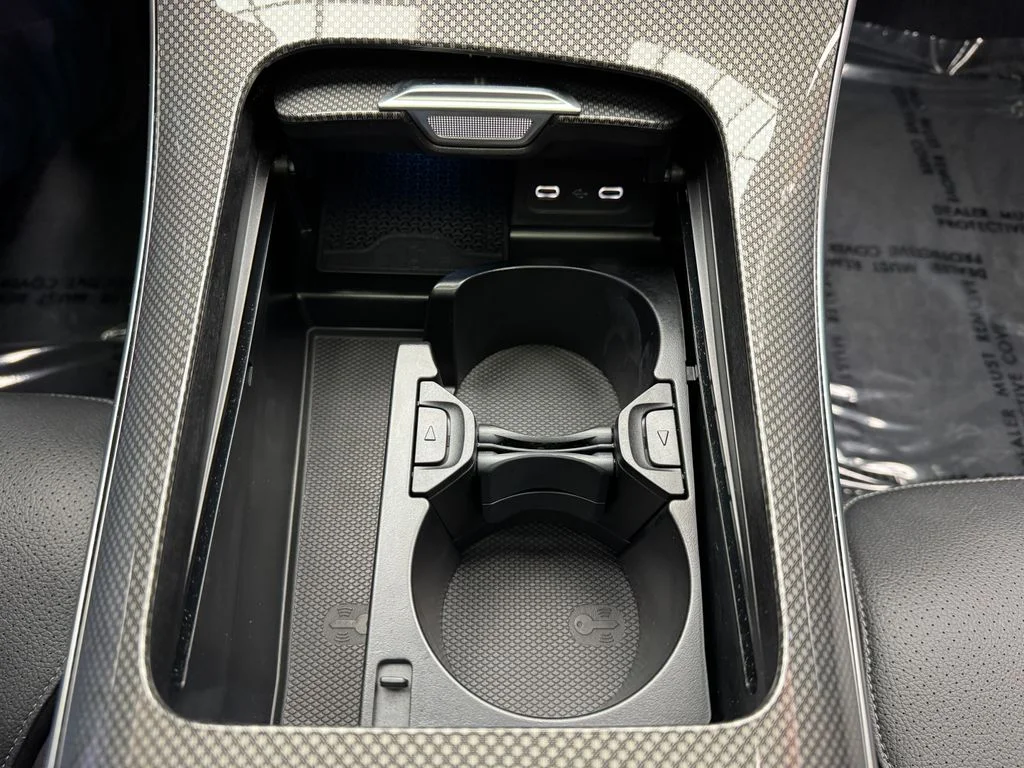 Used 2026 White Mercedes-Benz C 300 image 17