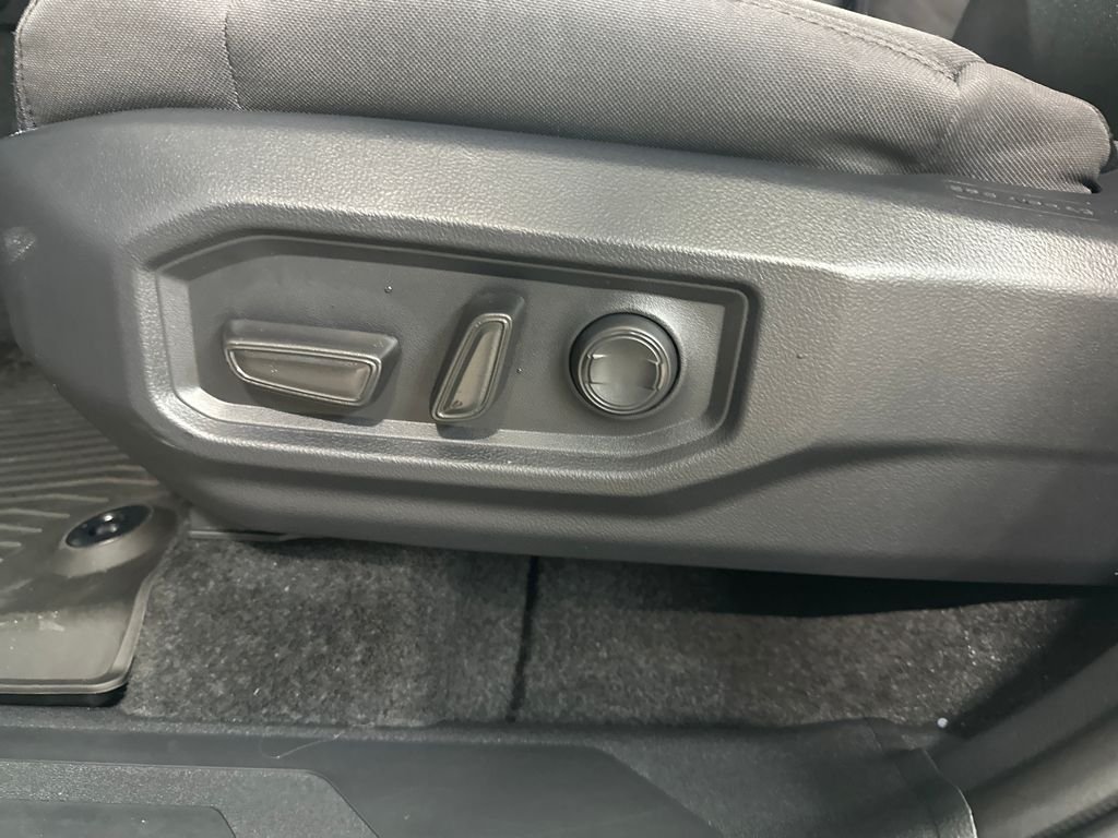 Used 2026 White Toyota SR5 image 23