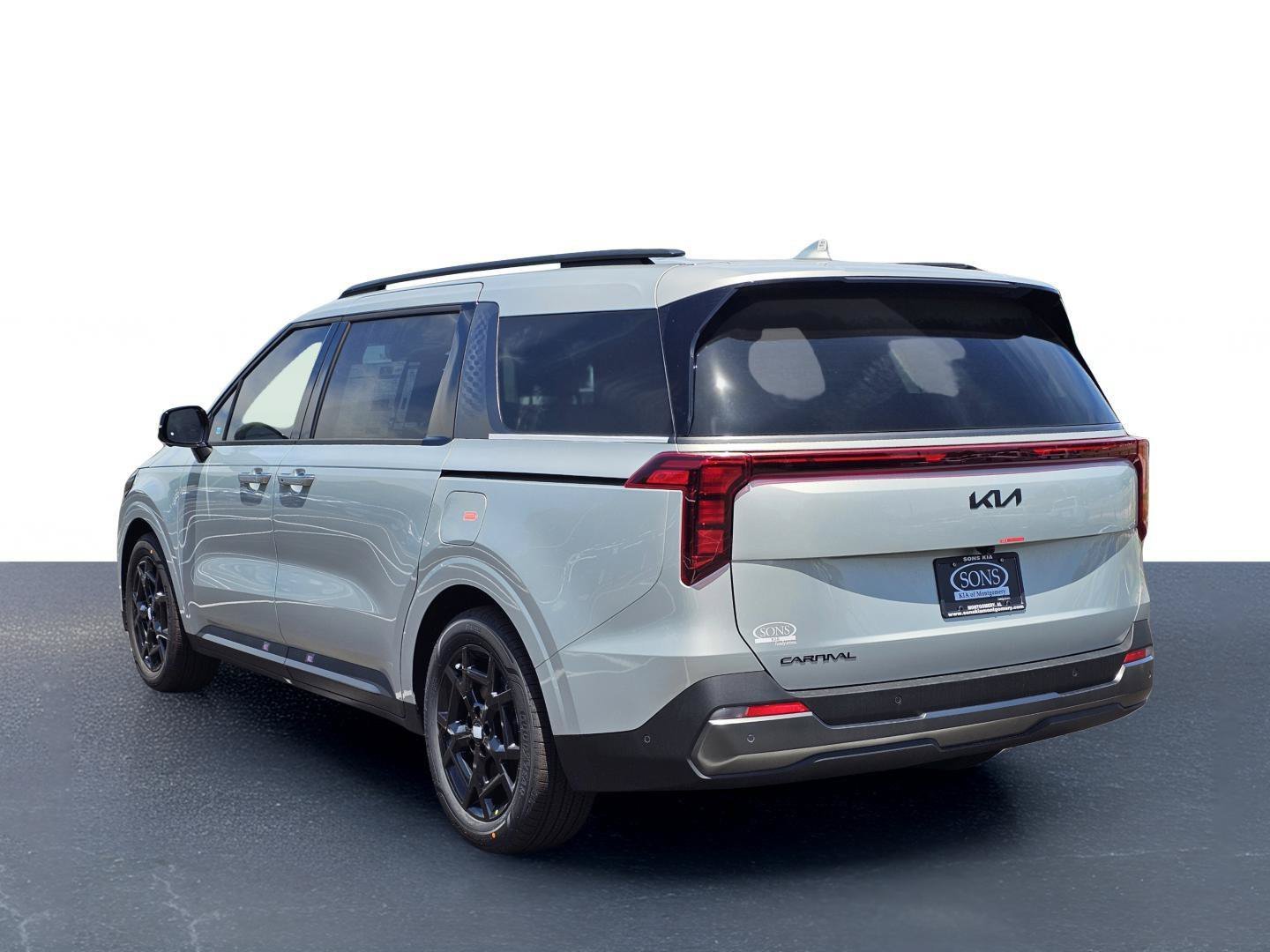 New 2026 Ivory Silver Kia SX image 13