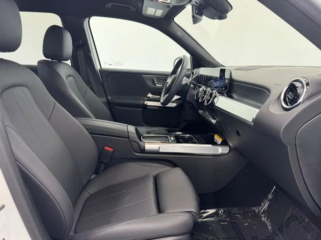 Certified Used 2026 White Mercedes-Benz GLB 250 image 18