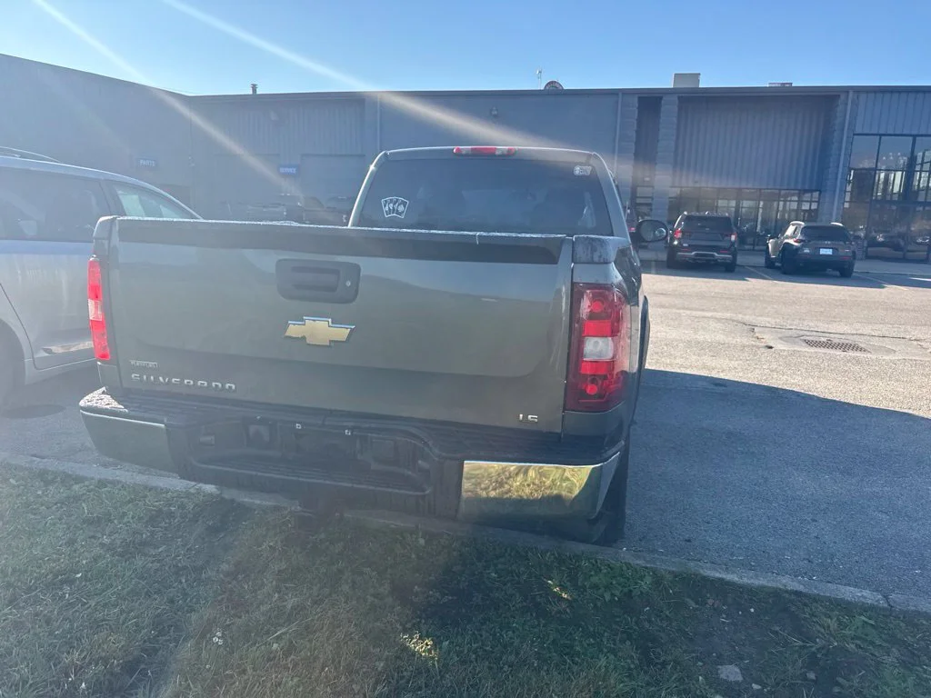 Used 2011 Green Metallic Chevrolet Work Truck image 16
