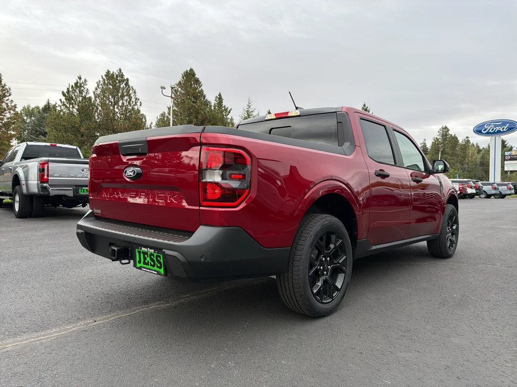 New 2026 Ruby Red Metallic Tinted Clearcoat Ford XLT image 7