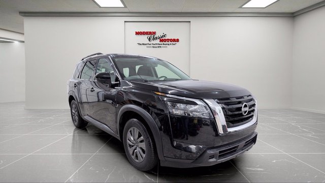 2025 Nissan Pathfinder SV