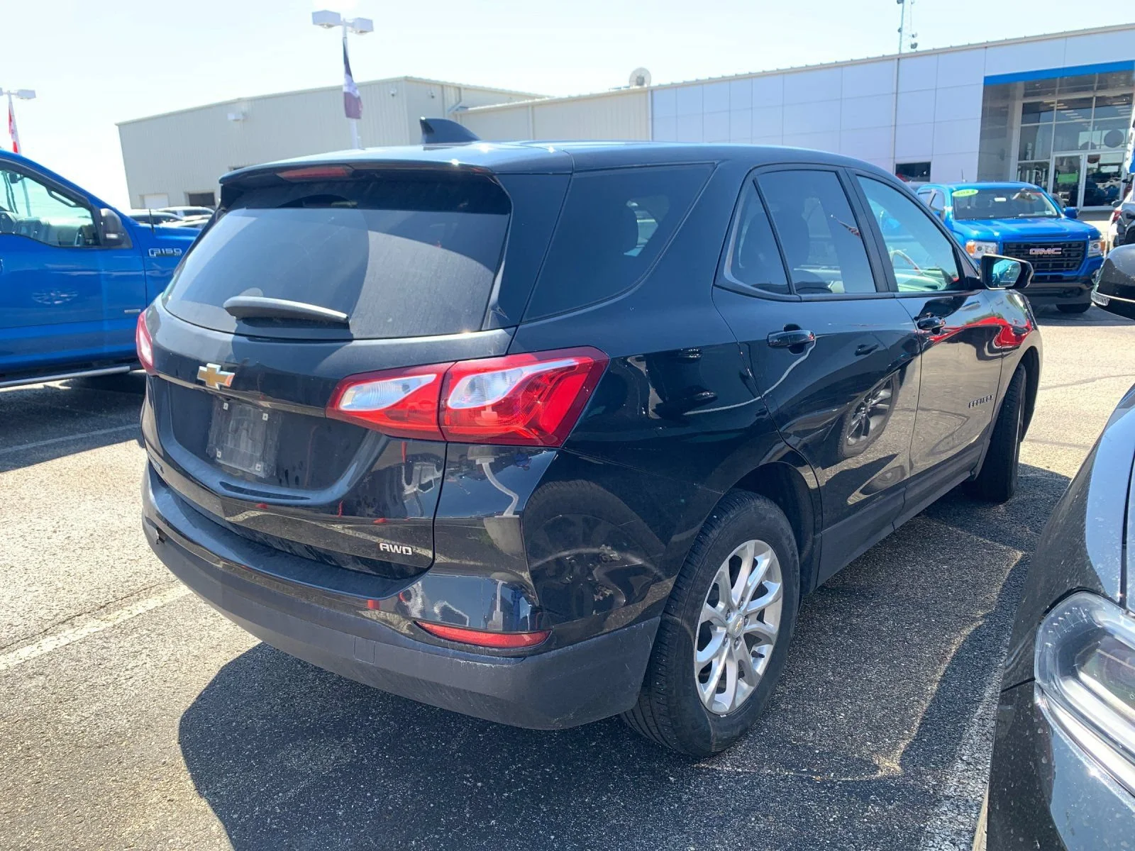 Used 2020 MOSAIC BLACK METALLIC Chevrolet LS image 3