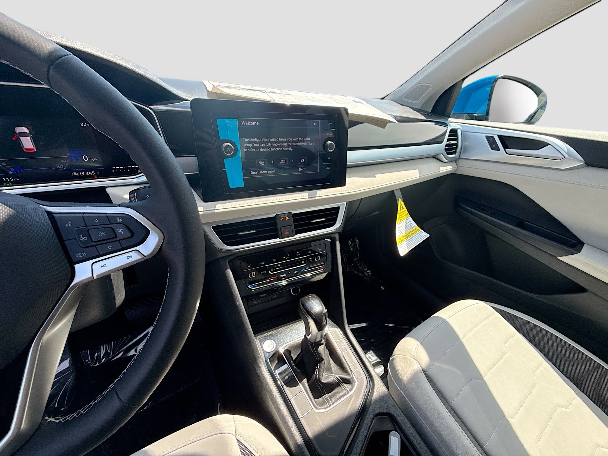 New 2026  Volkswagen SE image 25