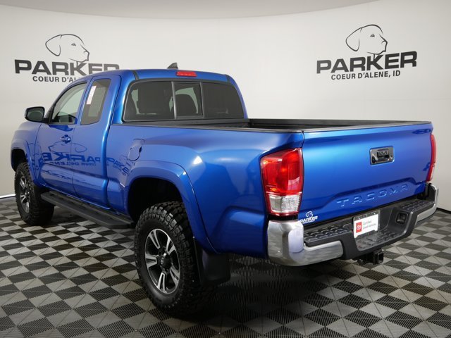 Certified Used 2017 Blazing Blue Pearl Toyota Extended Cab SR5 image 7
