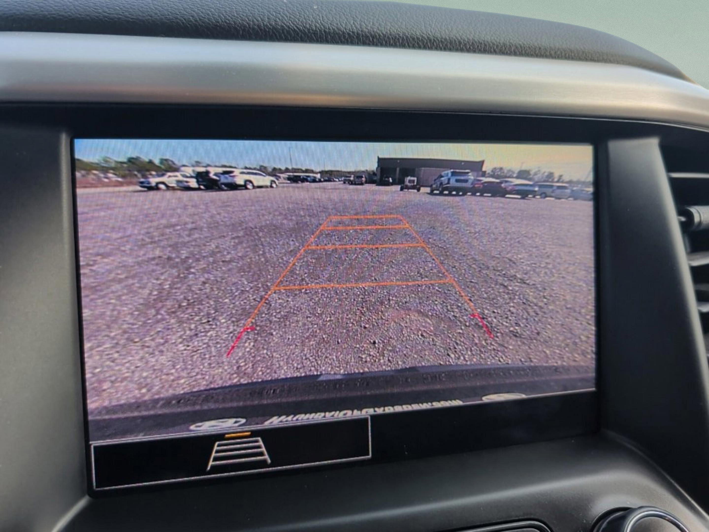 2023 GMC Acadia SLE - Photo 25