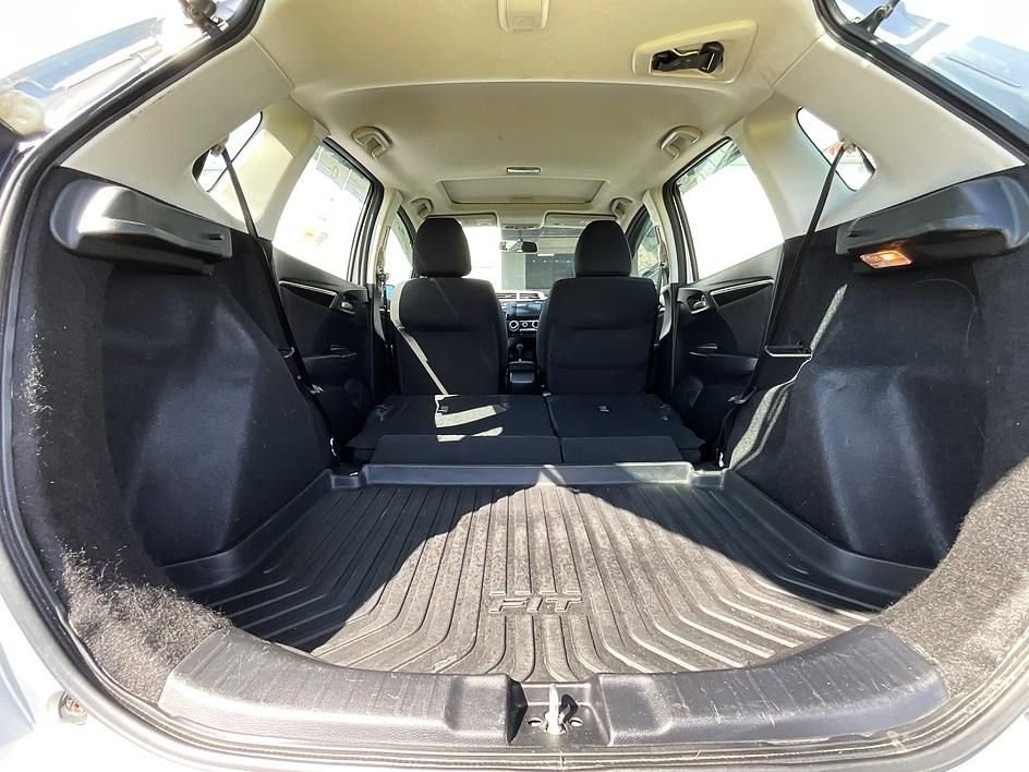 Used 2015 Silver Honda EX image 17