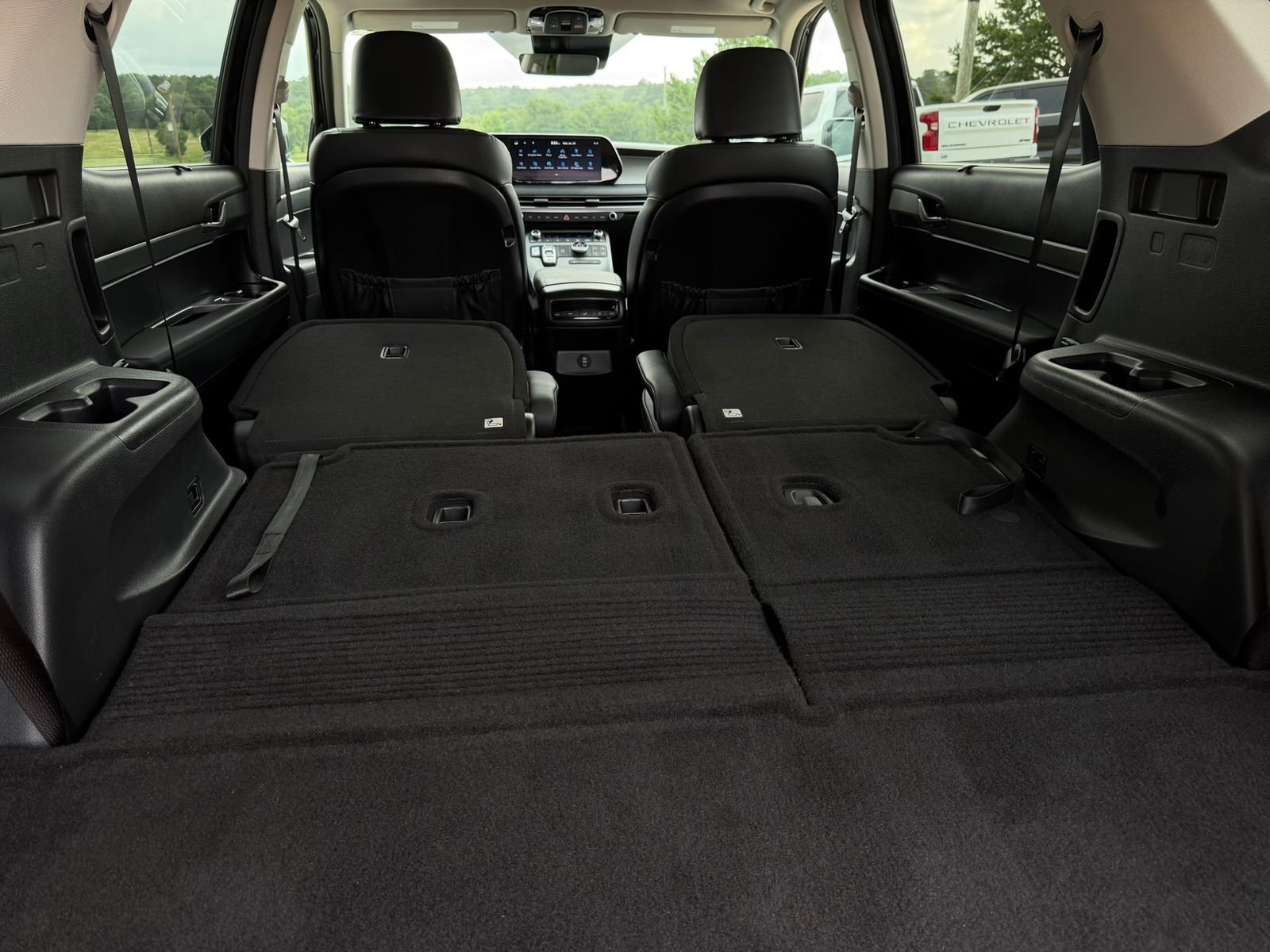 Used 2025 Abyss Black Pearl Hyundai XRT image 30