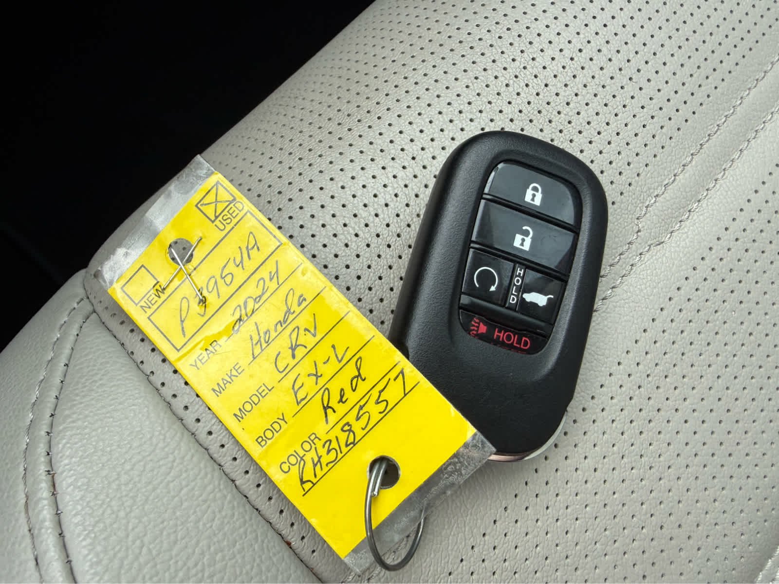 Used 2024 Radiant Red Metallic Honda EX-L image 30