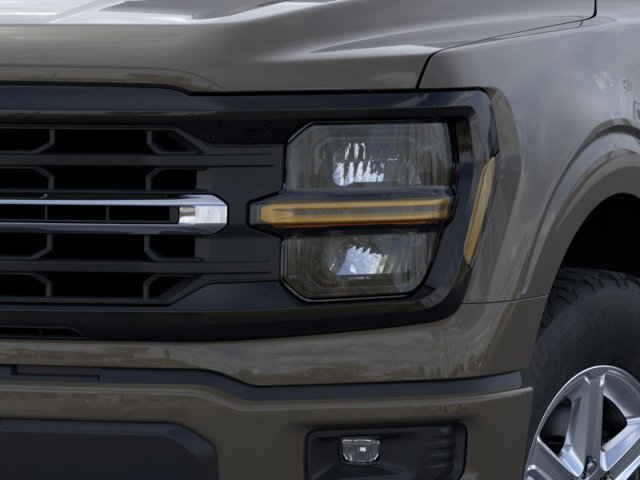 New 2026 Gray Ford XLT image 18