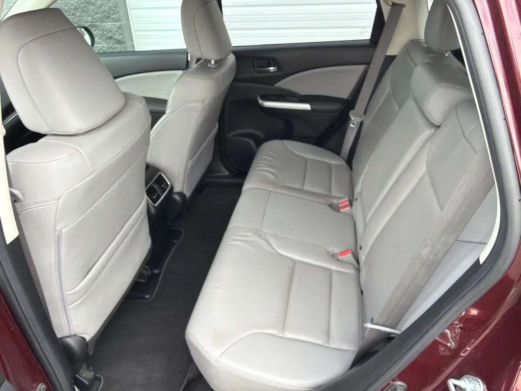 Used 2016 Red Honda EX-L image 21