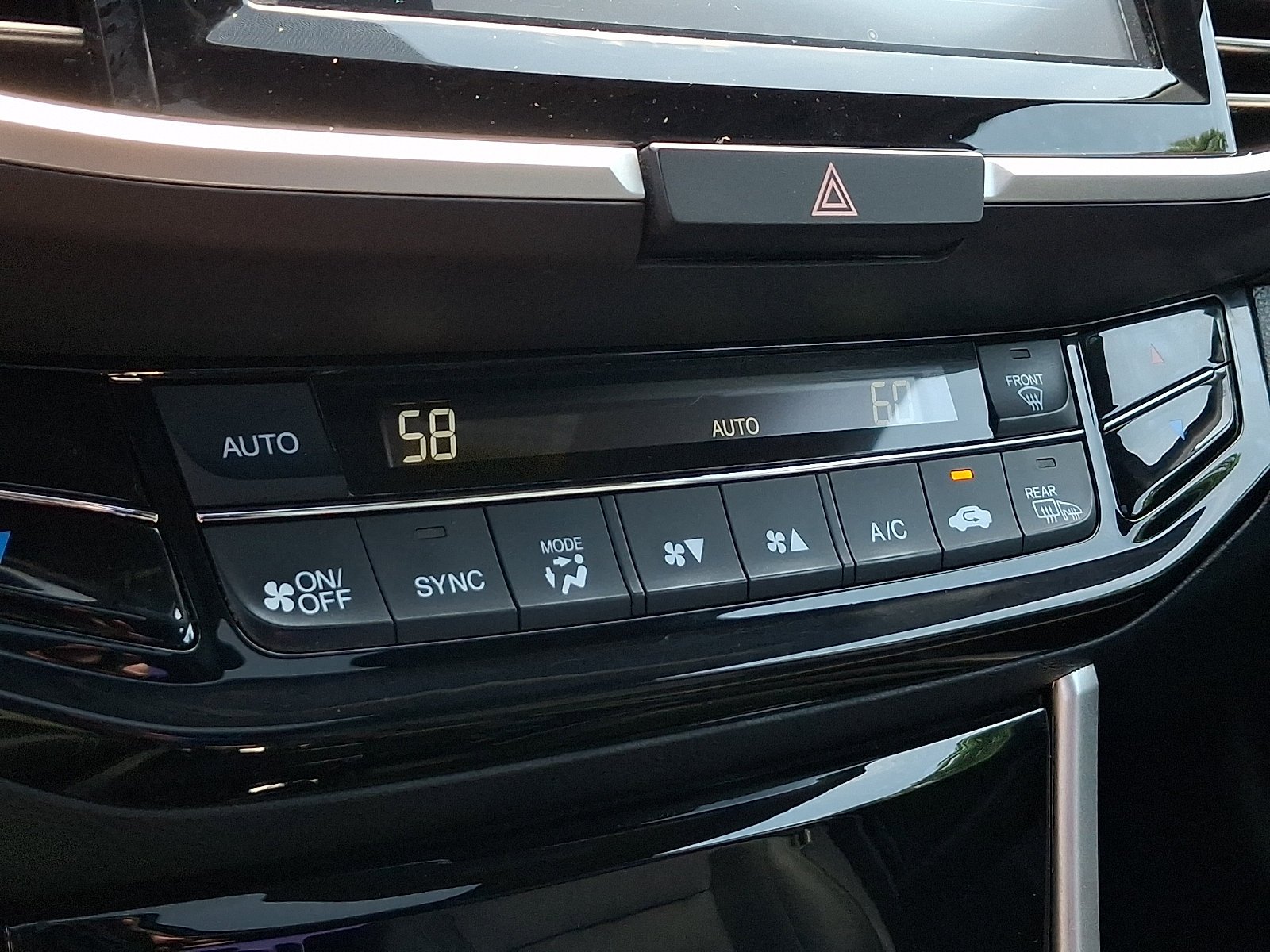 2017 Honda Accord EX-L - Photo 15