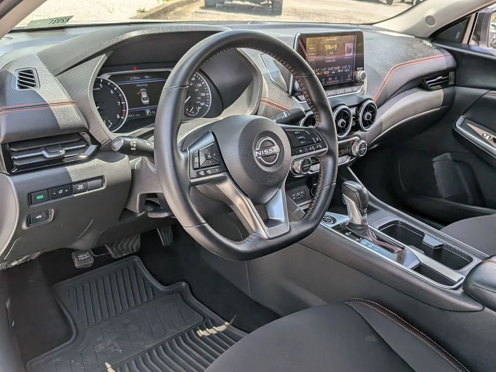 Certified Used 2025 White Nissan SR image 33