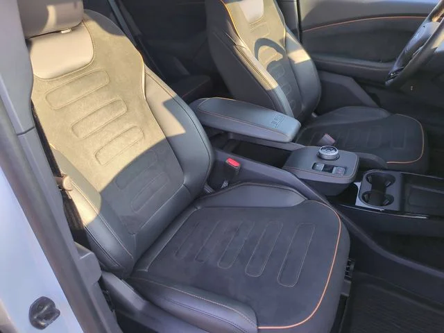 Used 2023 White Ford GT image 35