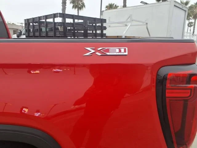 Used 2022 Cardinal Red GMC Elevation image 10