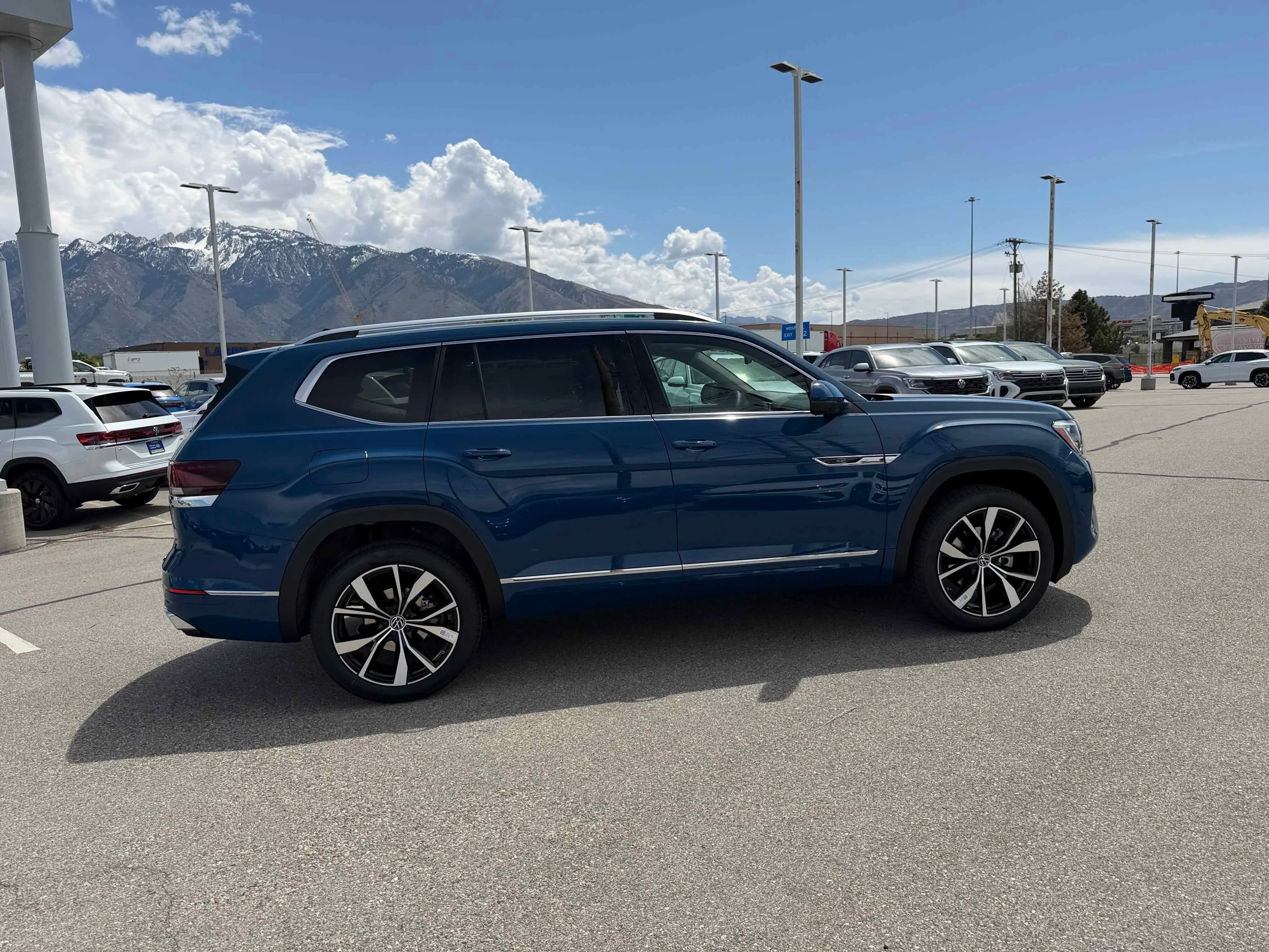 New 2026 Blue Volkswagen 2.0T SEL Premium R-Line image 8