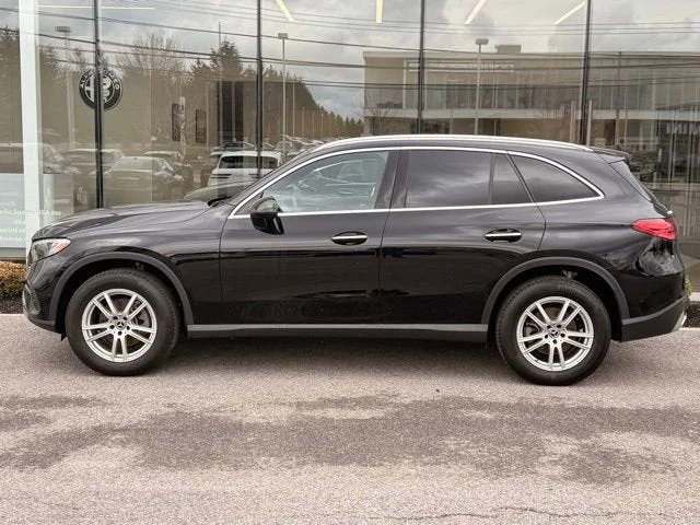 Used 2023 Black Mercedes-Benz GLC 300 image 3