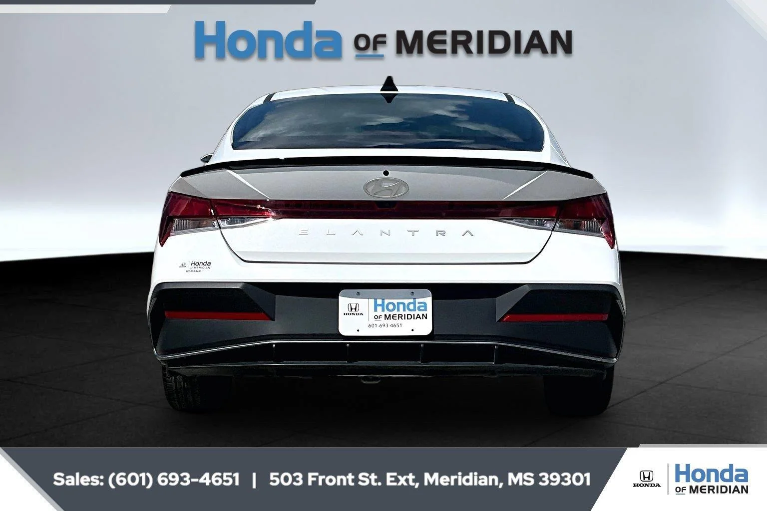 Used 2026 Serenity White Hyundai SEL Sport image 4