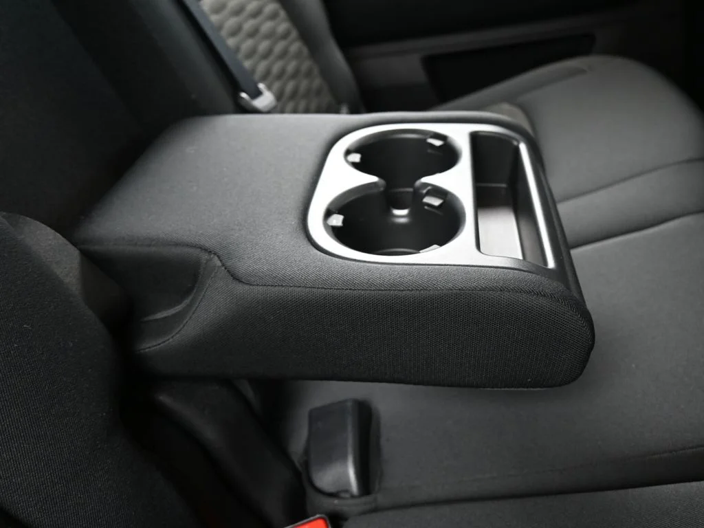 2025 Nissan Pathfinder SV - Photo 44