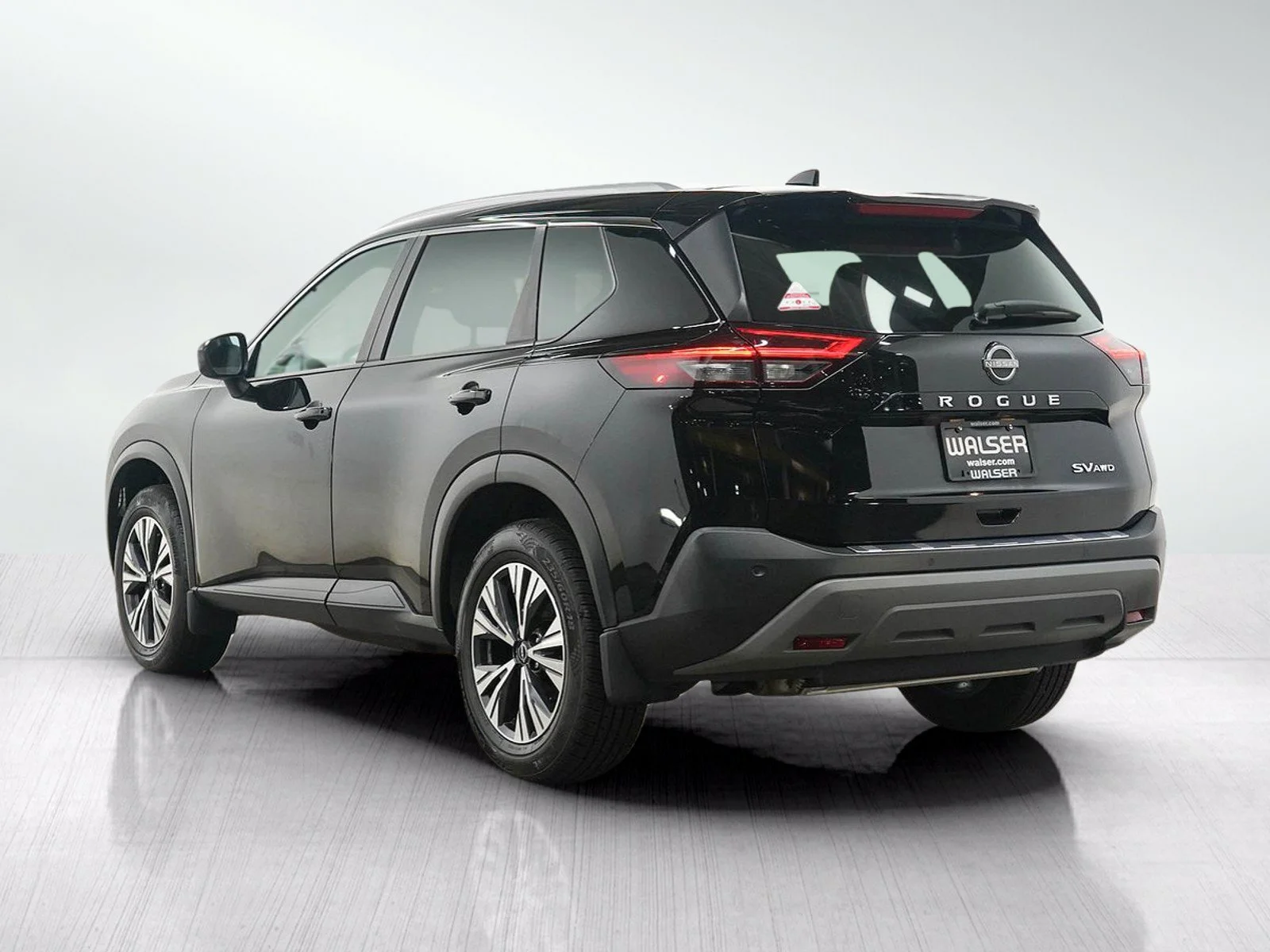 Used 2023 Super Black Nissan SV image 3
