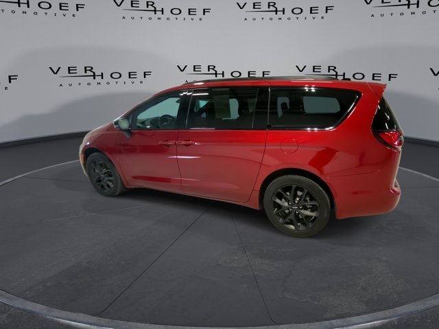 2024 Chrysler Pacifica Touring L - Photo 6