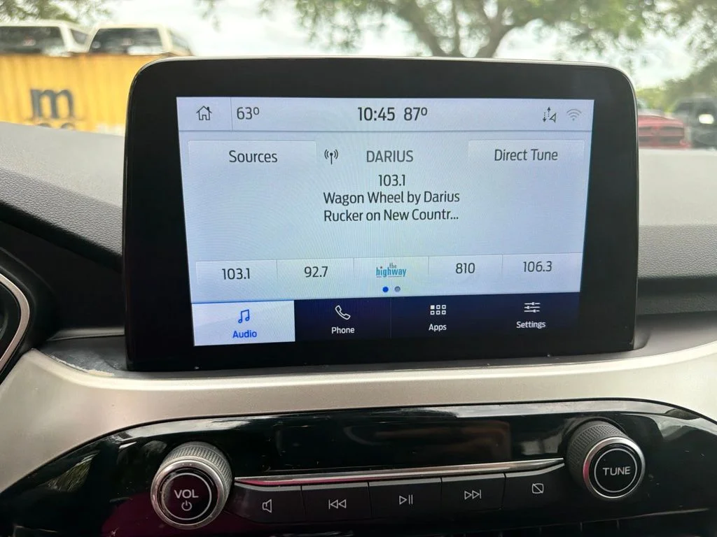 Certified Used 2020 Oxford White Ford SEL image 12