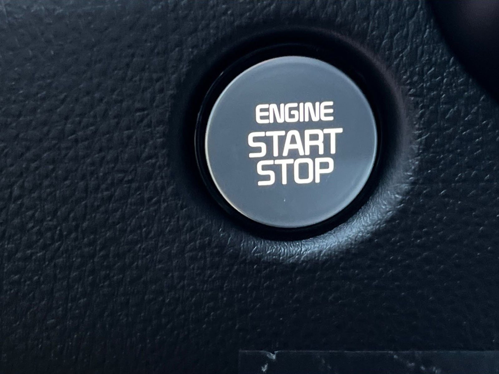 2025 Kia Carnival SX - Photo 25