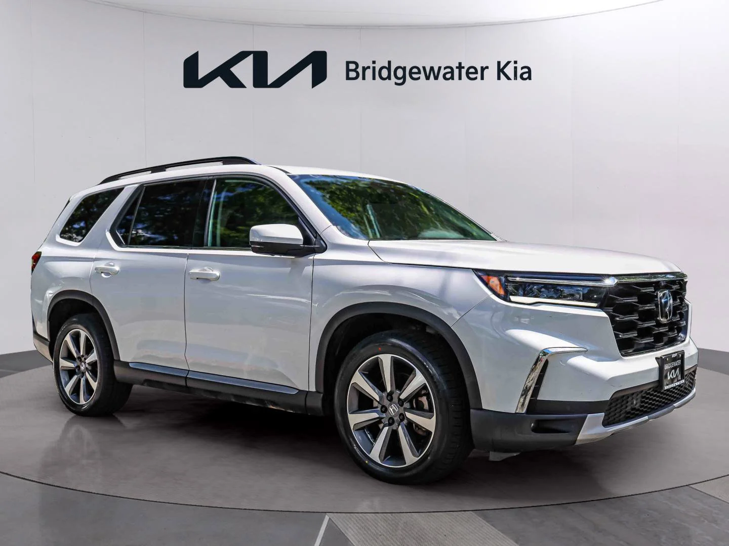 2023 Honda Pilot Elite AWD's photo