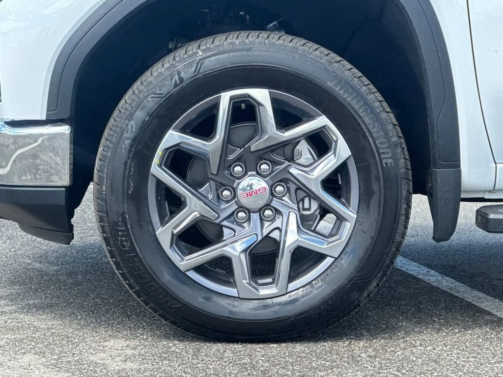 2026 GMC Sierra 1500 SLT - Photo 24