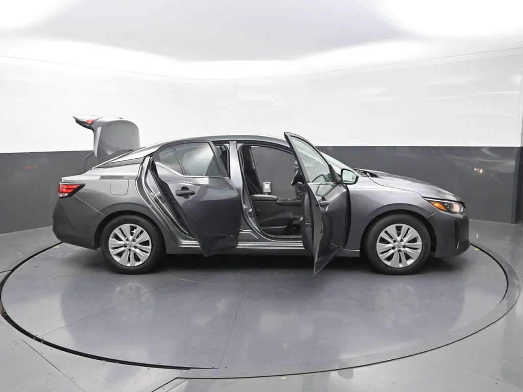 Used 2024 Gray Nissan S image 36