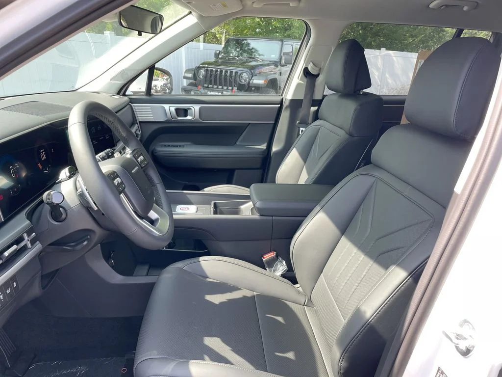 Used 2026 Serenity White Hyundai SEL image 37