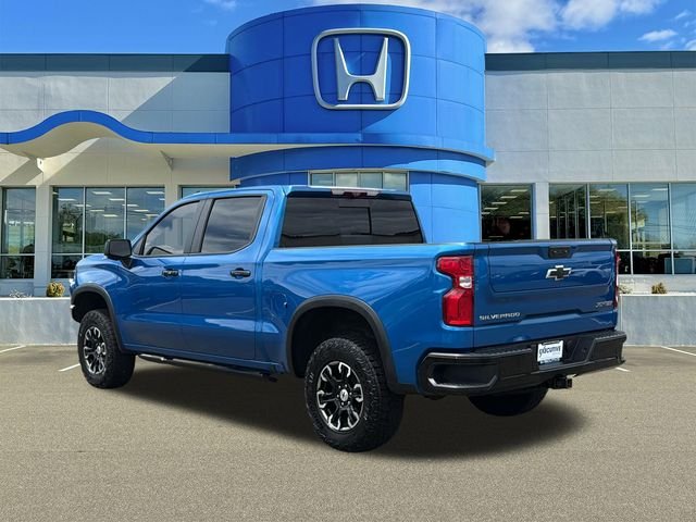 Used 2022 Glacier Blue Metallic Chevrolet ZR2 image 6