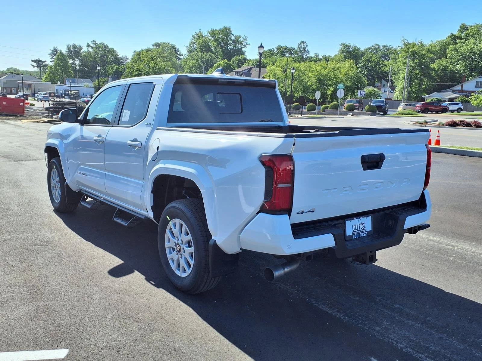 2026 Toyota Tacoma SR5 - Photo 22