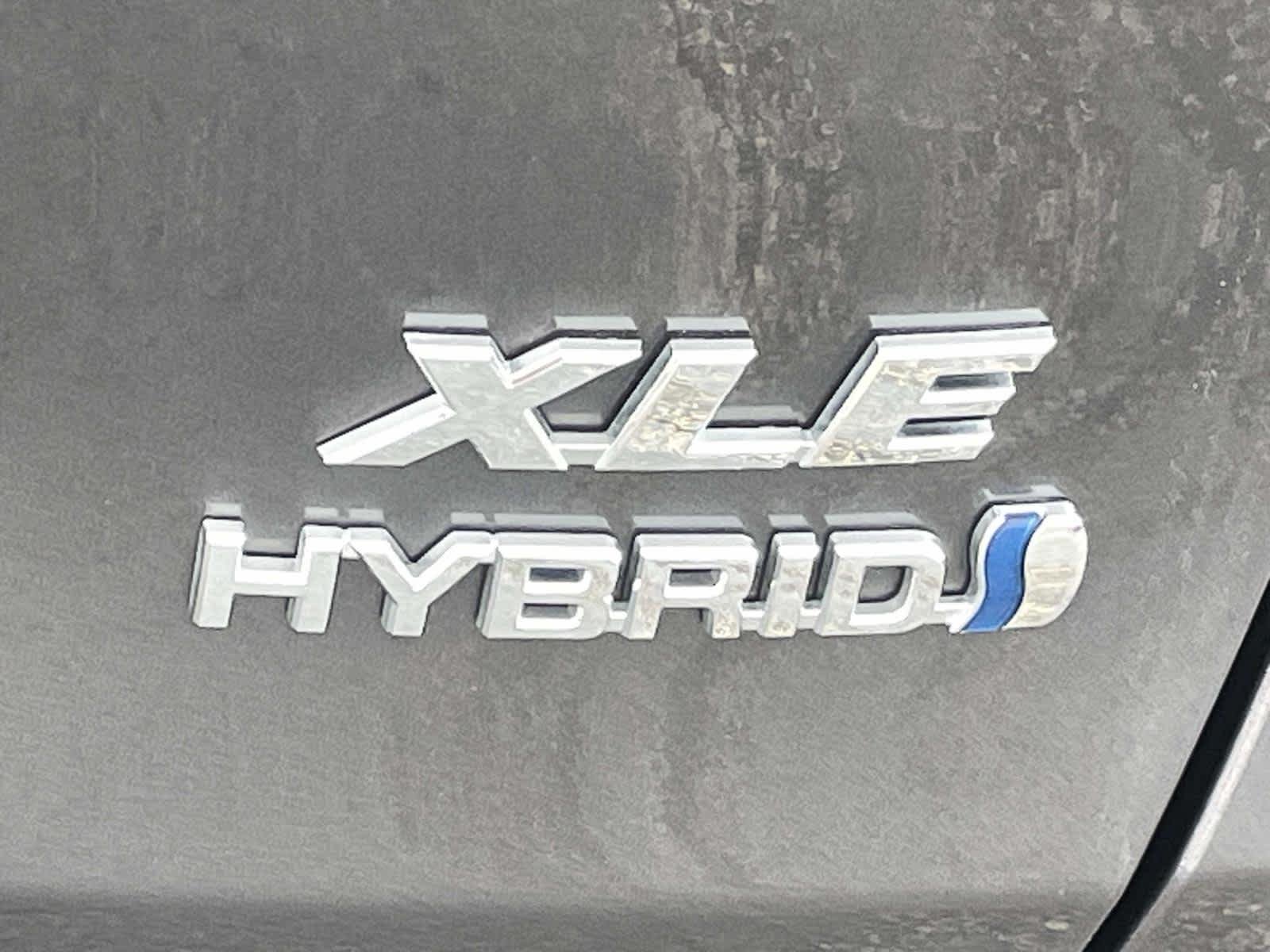Used 2021 Magnetic Gray Metallic Toyota Hybrid XLE image 20