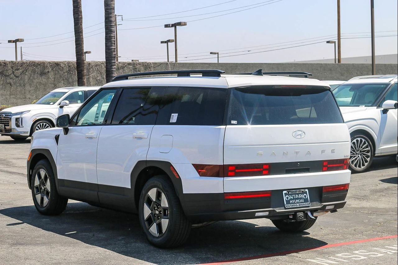 New 2026 White Hyundai SEL image 5