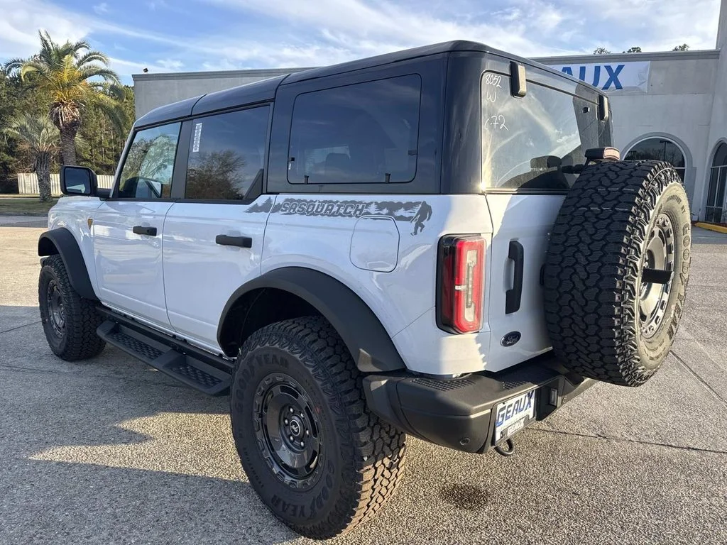 2025 Ford Bronco 4-Door Badlands - Photo 9