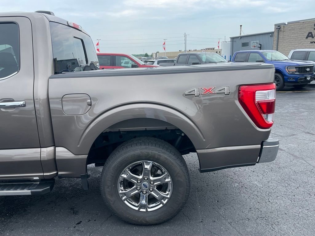 Used 2023 Gray Ford Lariat image 36