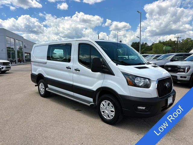 2024 Ford Transit-250 