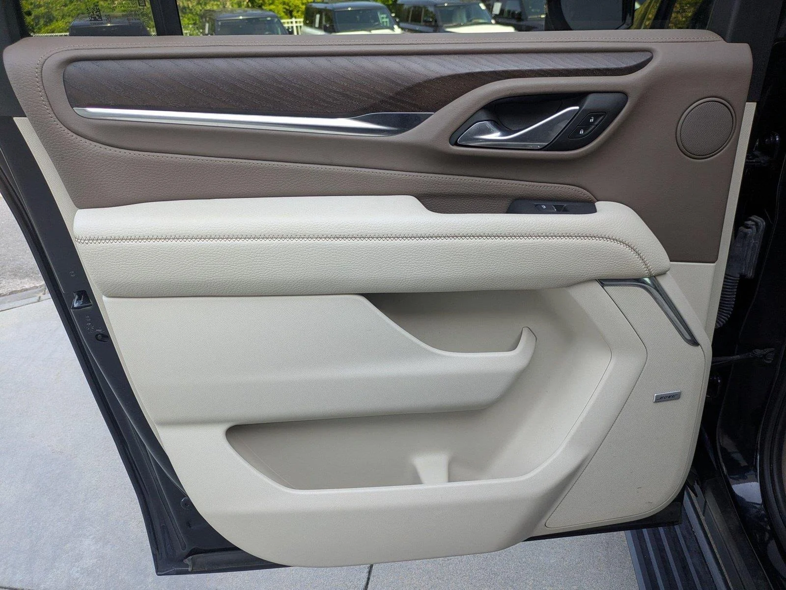 Used 2024 Midnight Blue Metallic GMC Denali image 27
