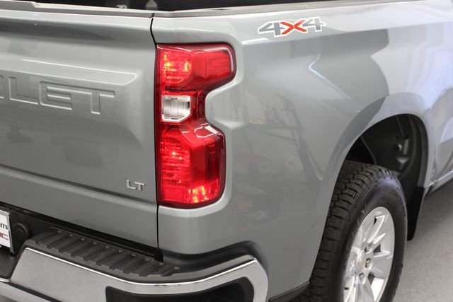 Used 2025 Gray Chevrolet LT image 12